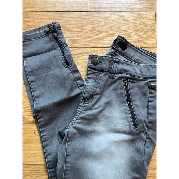Fire Los Angeles Junior's Skinny Jeans Black Wash Zipper Pockets & Ankles 5 JL - Picture 3 of 12
